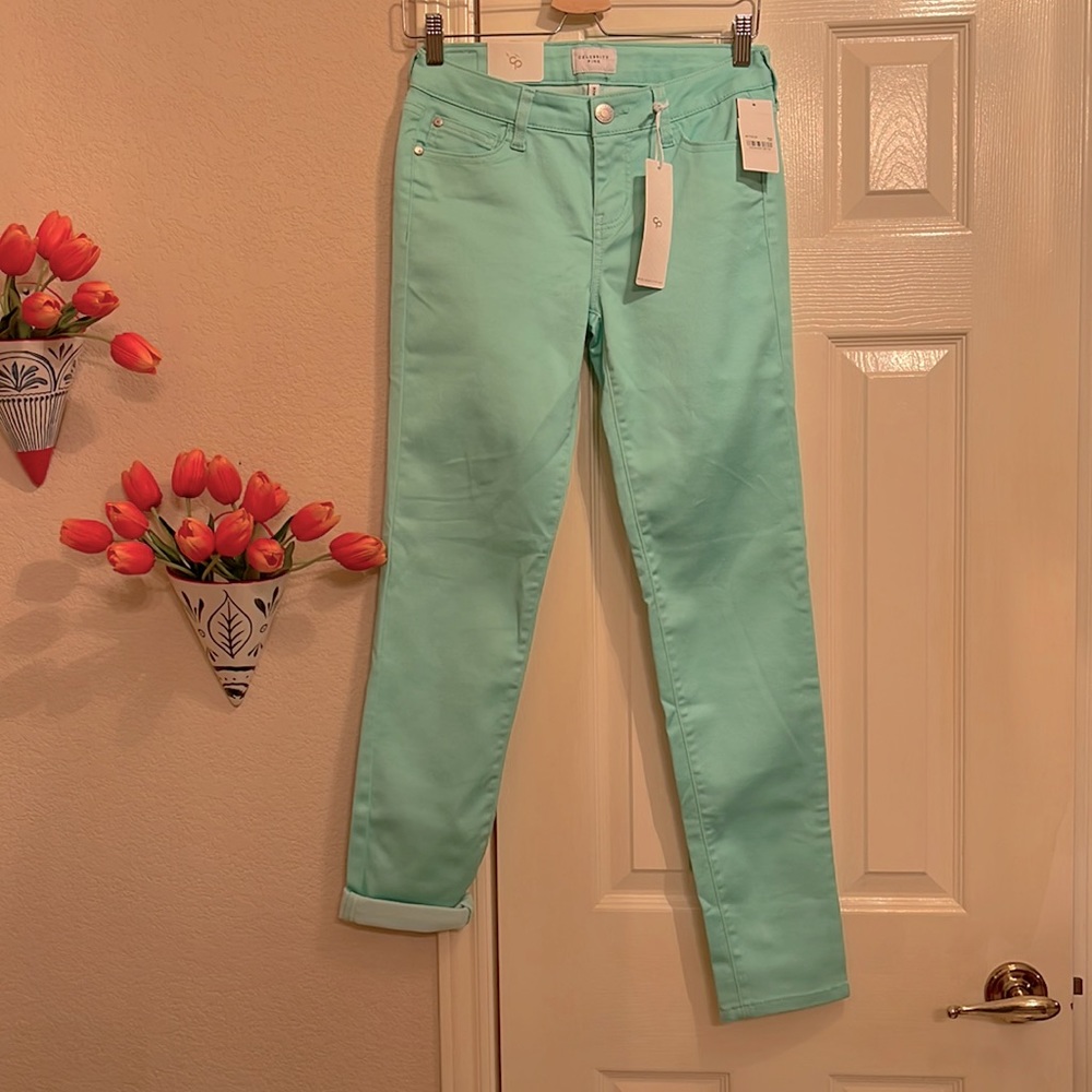Celebrity Pink mint skinny jeans